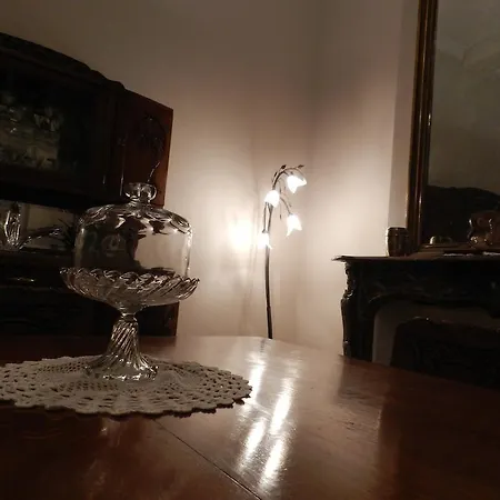 Bed & Breakfast Chambres D'hotes - La Maison De Josephine 3*