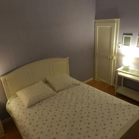 Bed & Breakfast Chambres D'hotes - La Maison De Josephine 3*